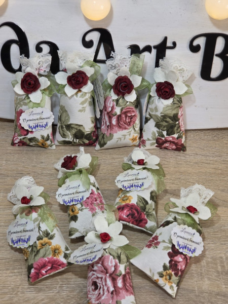 Săculeț umplut cu lavandă 