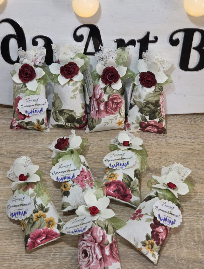 Săculeț umplut cu lavandă 