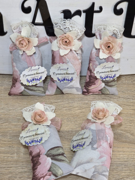 Săculeț umplut cu lavandă