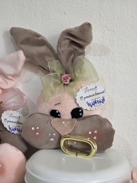 Iepuraș decorativ handmade