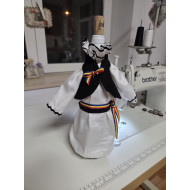 Îmbrăcăminte tradițională pentru butelii de vin – Model BĂIAT