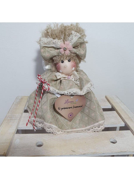 Păpușică Crema dim. 17 cm.
