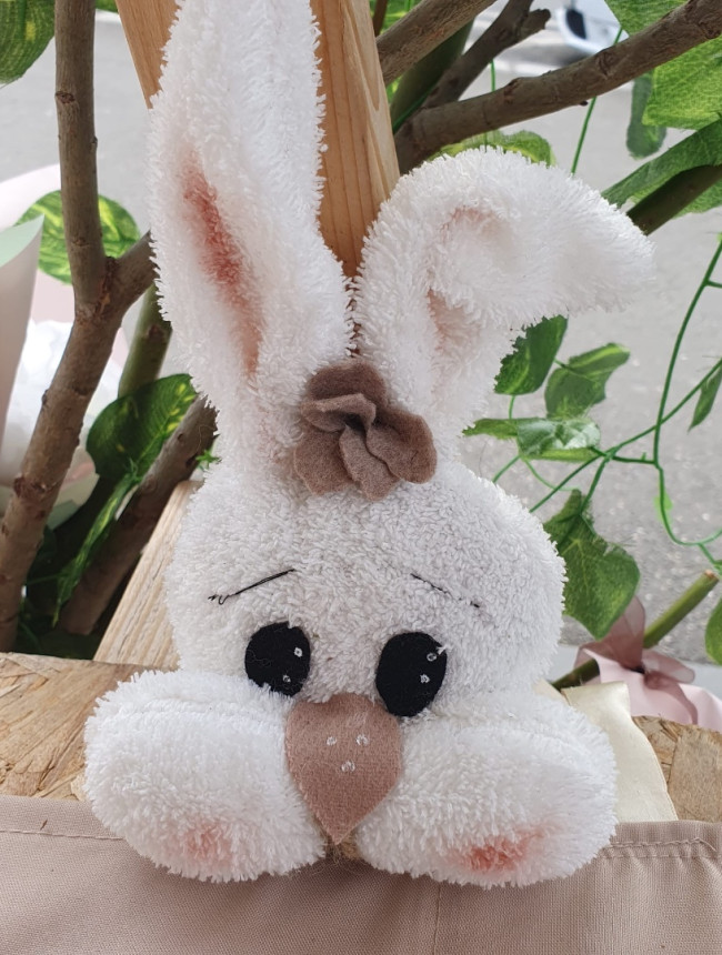 Iepuraș decorativ handmade