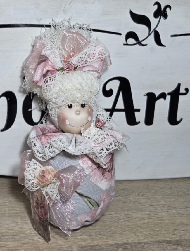 Păpușică handmade decorativă - primăvară 