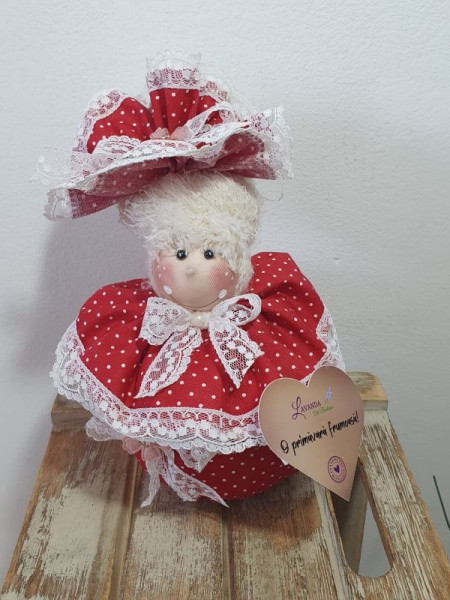 Păpușică Rubi dim.  17 cm.  Păpușică Rubi dim.  17 cm.