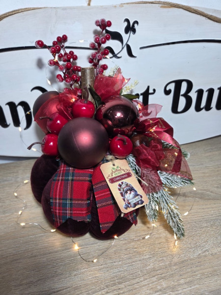 Aranjament pentru masa de Crăciun Grena