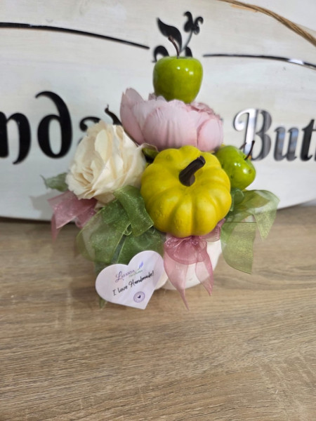 Aranjament- Dovleac decorativ de toamnă  Aranjament- Dovleac decorativ de toamnă