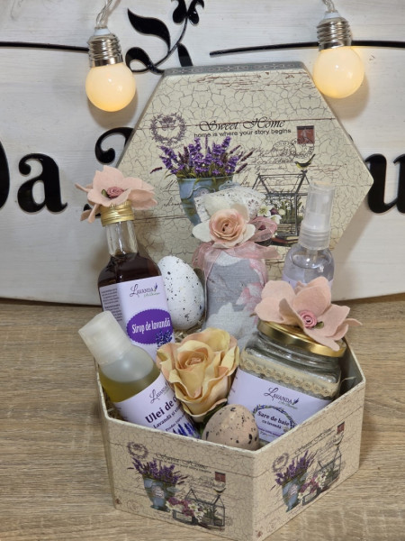 Pachet festiv pentru cadou - 5 produse