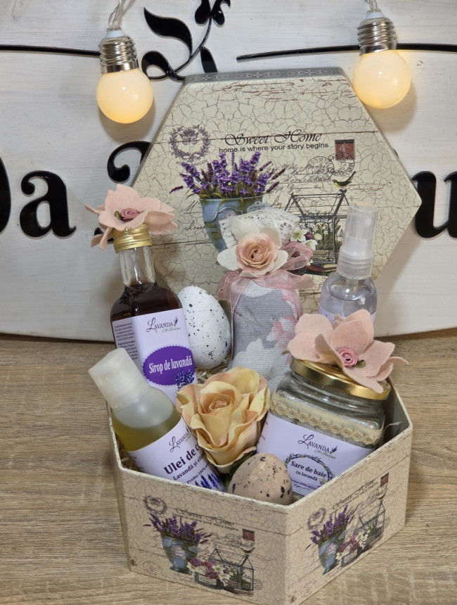 Pachet festiv pentru cadou - 5 produse