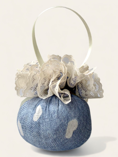 Săculeț umplut cu floare de lavandă